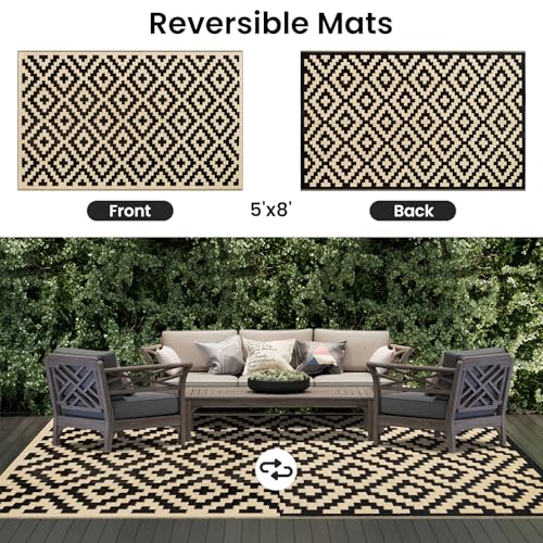 Smiry Waterproof Outdoor Rug 5x8 ft, Reversible Plastic Straw Patio Mat, Black & Beige P20186
