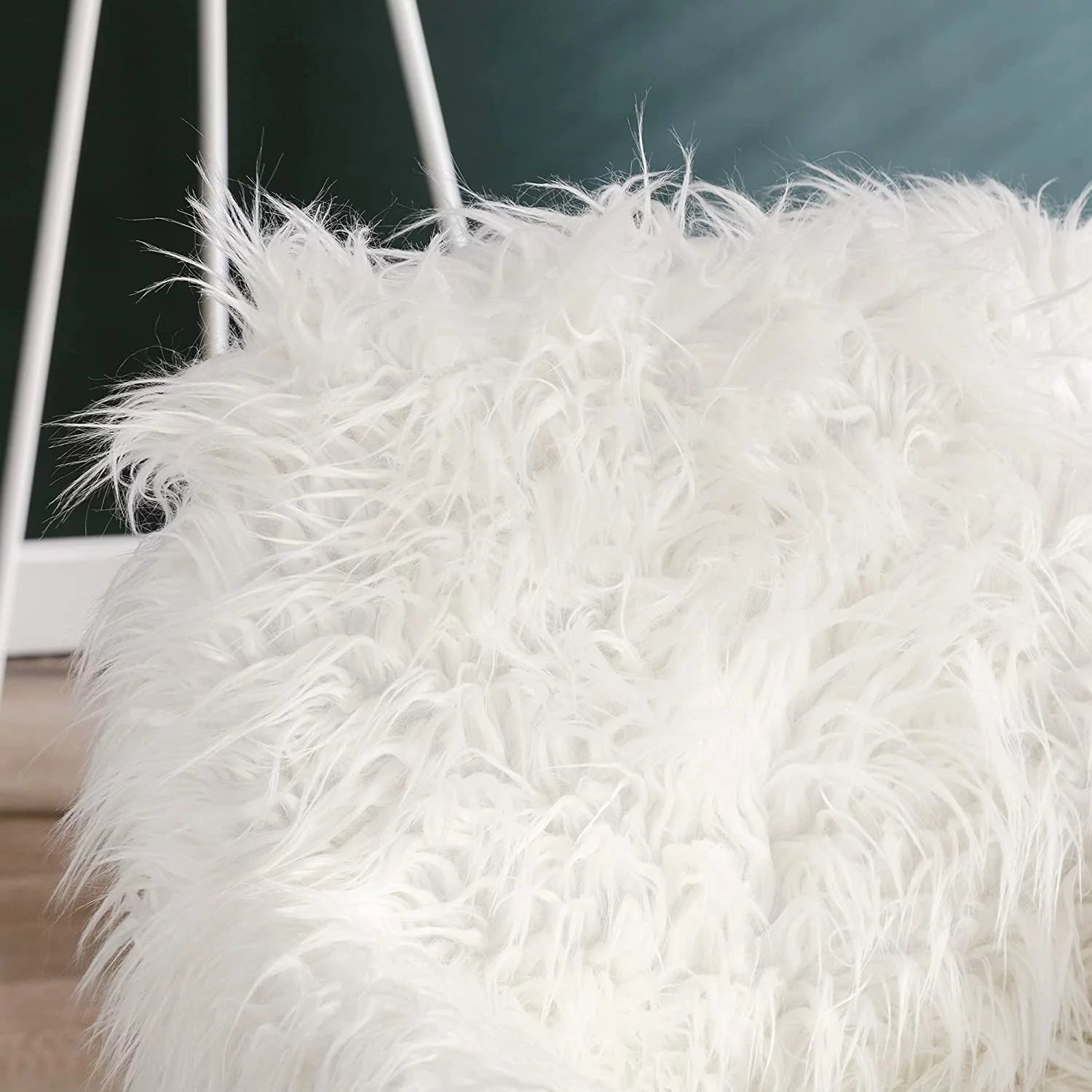 White Faux Fur Swivel Vanity Chair with Back V833
