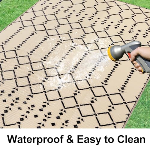 Smiry Waterproof Outdoor Rug 5x8 ft, Reversible Plastic Straw Patio Mat, Black & Beige P20186