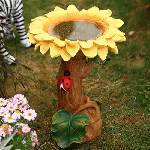 LuxenHome Vintage Spiral Ceramic Birdbath 20-in B782780