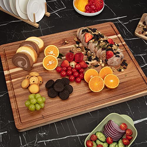 Acacia Wood Cutting Board with Handle and Juice Groove, 24x18 Inch C73804