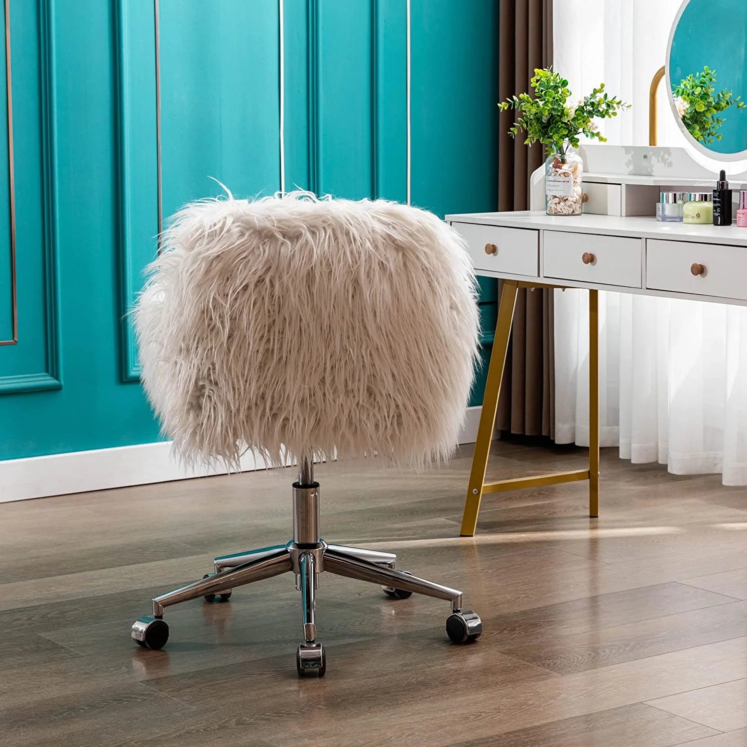 White Faux Fur Swivel Vanity Chair with Back V833